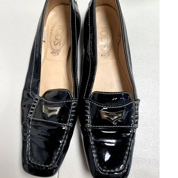 TOD'S Women Black Patent Leather Penny Slip On Loafers Rubber Pebbling Size 7.5 - Picture 3 of 11
